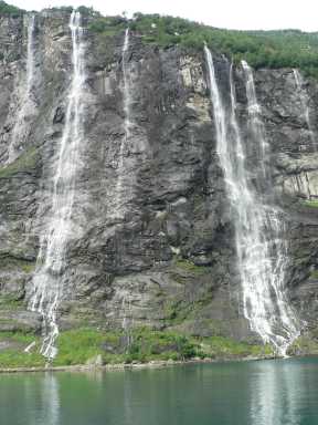 De 'Zeven Gezusters' waterval
